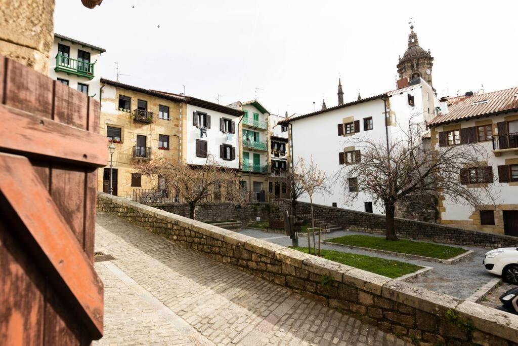 Sorgin-Etxe. Basquenjoy Apartment Hondarribia Exterior photo